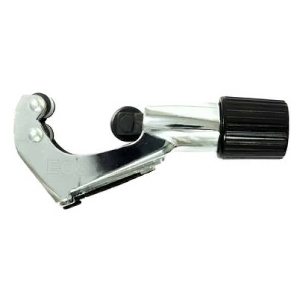 Encontraproduto.com.br - Boneca Nenequinha Roupao Rosa e Branco com Capuz SUPER TOYS