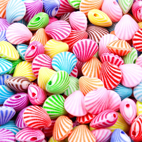 Encontraproduto.com.br - PINGENTE CONCHA INFANTIL 12X11MM EM ACRILICO COM 50G