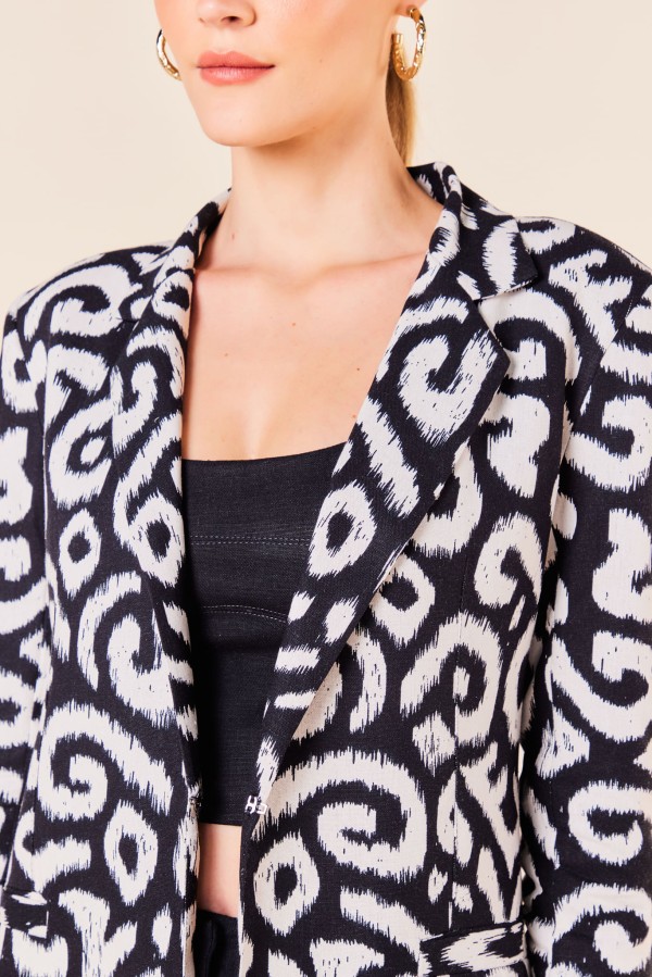 Encontraproduto.com.br - BLAZER ALONGADO LINHO ESTAMPADO -EST ONCA IKAT