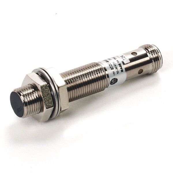 Sensor De Proximidade Indutiva 12MM Distância Sensora 8MM REF.872CN8NP12D4 - Rockwell Automation