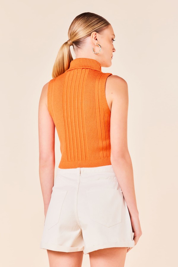 Encontraproduto.com.br - SHORT SARJA COM BORDADO APLICACAO -PEROLA