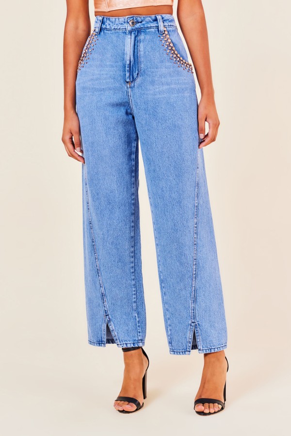 Encontraproduto.com.br - CALCA JEANS COM BORDADO NO BOLSO -JEANS