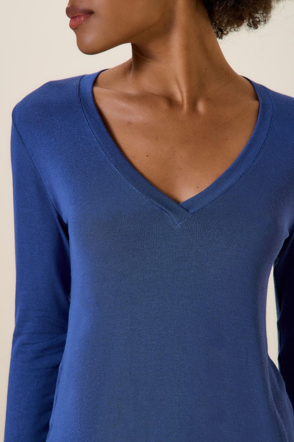 Encontraproduto.com.br - BLUSA GOLA V MANGA COMPRIDA ONIX