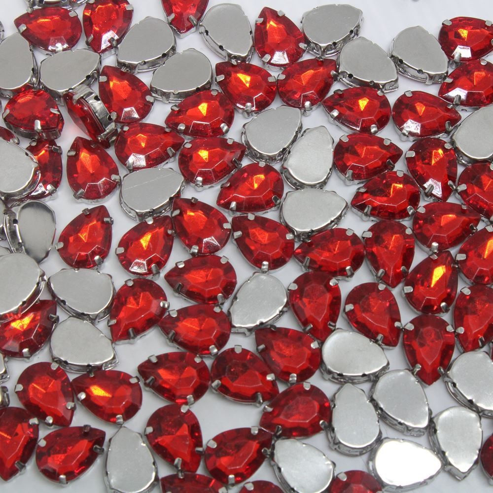 Encontraproduto.com.br - CHATON ENGRAMPADO NIQUEL GOTA 10X14MM EM ACRILICO COM 250 PEÇAS