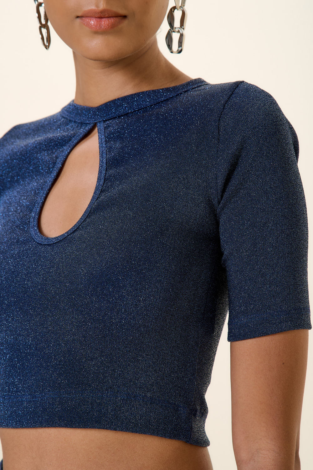 Encontraproduto.com.br - CROPPED BASICA FIO LUREX ONIX / PRETO