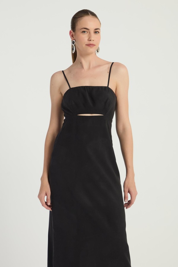 Encontraproduto.com.br - VESTIDO MIDI COM AMARRAÇÃO NAS COSTAS - PRETO