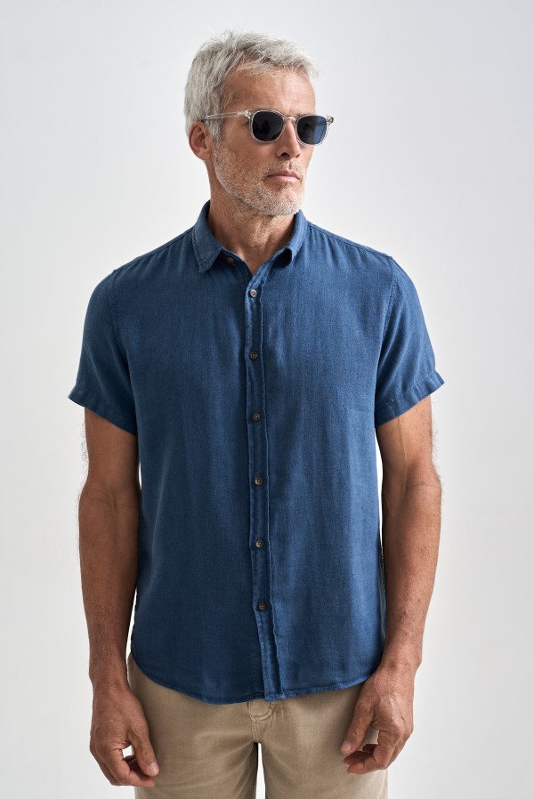 Camisa de Linho Aruba Manga Curta Azul Escuro