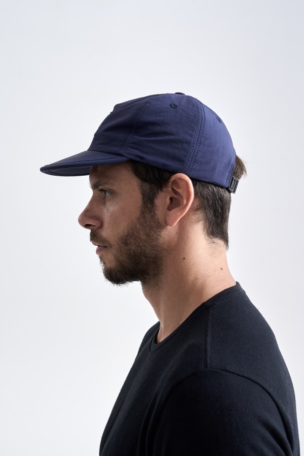 Encontraproduto.com.br - Boné Outsider Zoom Azul Escuro