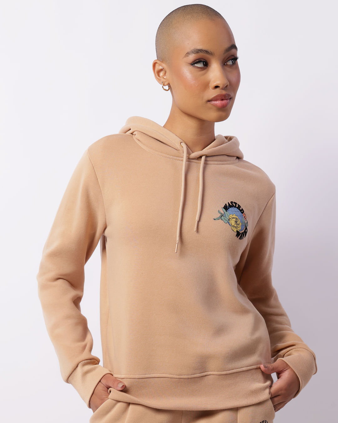 Encontraproduto.com.br - Blusão Moletom Feminino Estampa Frente E Costas Com Capuz Bege