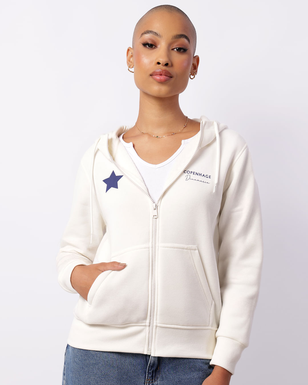 Encontraproduto.com.br - Jaqueta Moletom Feminina Estampa Frente E Costas Com Capuz Off White