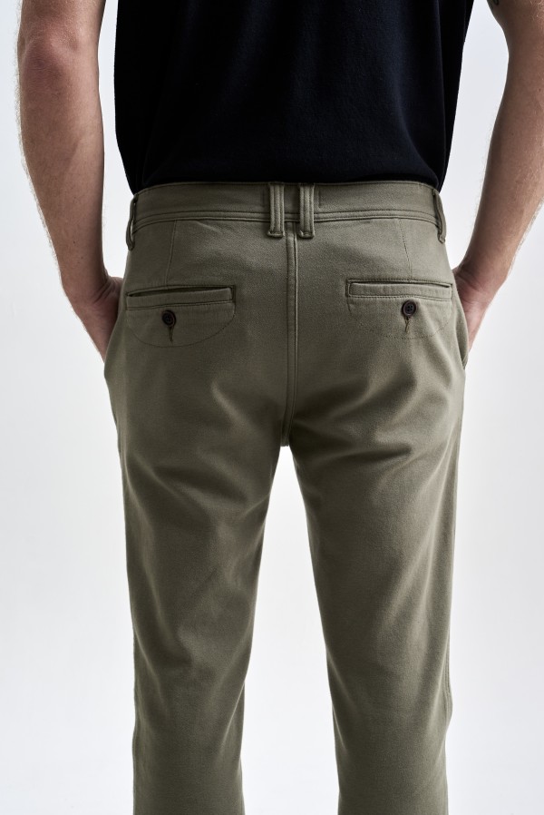 Encontraproduto.com.br - Calça Chino Malha Ultrasoft Verde