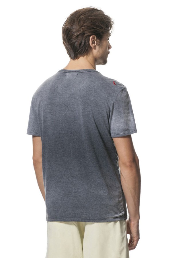 Encontraproduto.com.br - CAMISETA LISTRINHA DEVORE
