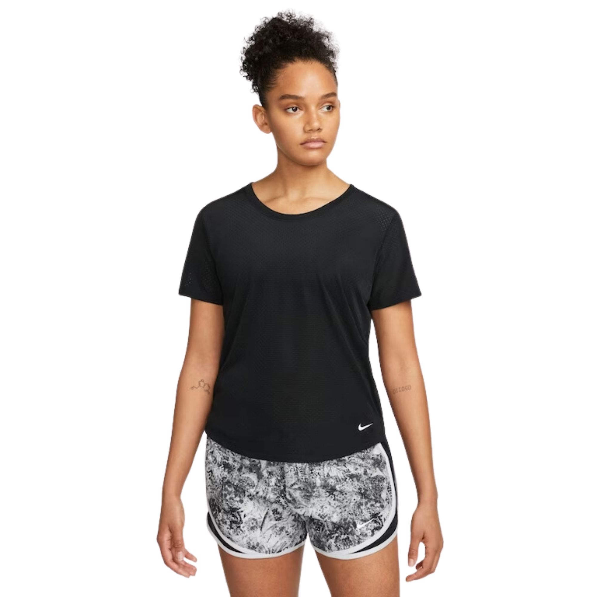 Camiseta Nike Dri-Fit One Breathe Feminina - Preta