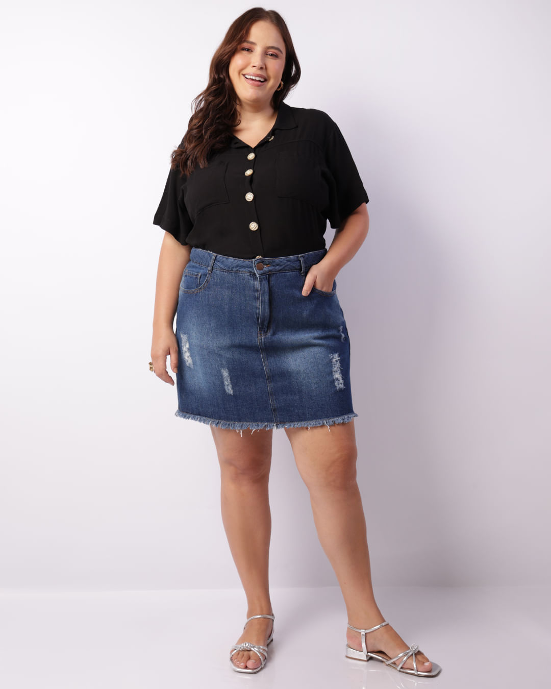 Encontraproduto.com.br - Camisa Plus Size Feminina Viscose Com Bolsos Preta