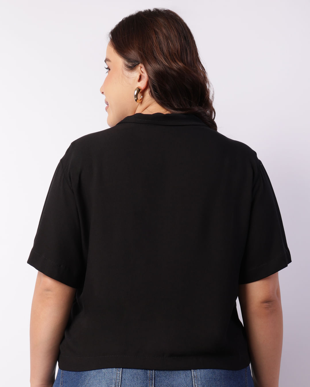 Encontraproduto.com.br - Camisa Plus Size Feminina Viscose Com Bolsos Preta