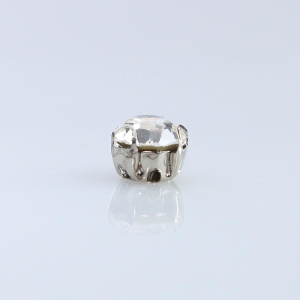 Encontraproduto.com.br - Strass De Costura C/Caixinha 3 Garras Ss28 Em Ferro Com 720 Peças