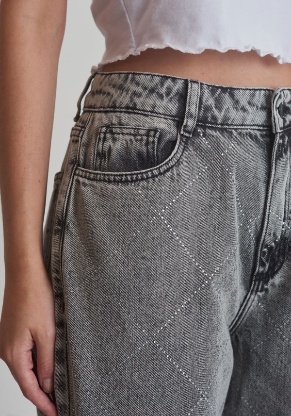 Encontraproduto.com.br - Calça jeans reta cintura alta com brilhos