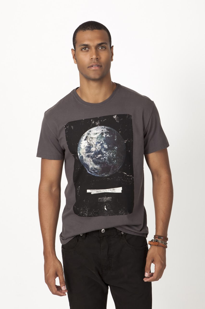 CAMISETA PRO MUNDO