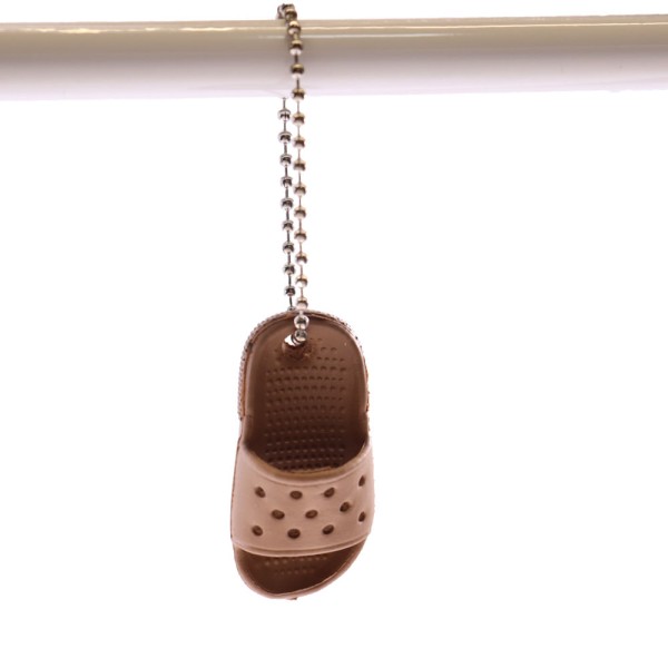 Encontraproduto.com.br - Pingente Chinelinho Emborrachado Com Corrente 40X80mm Com 10 Peças