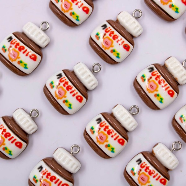 Encontraproduto.com.br - PINGENTE POTE DE NUTELLA 20MM EM RESINA COM 5 PEÇAS
