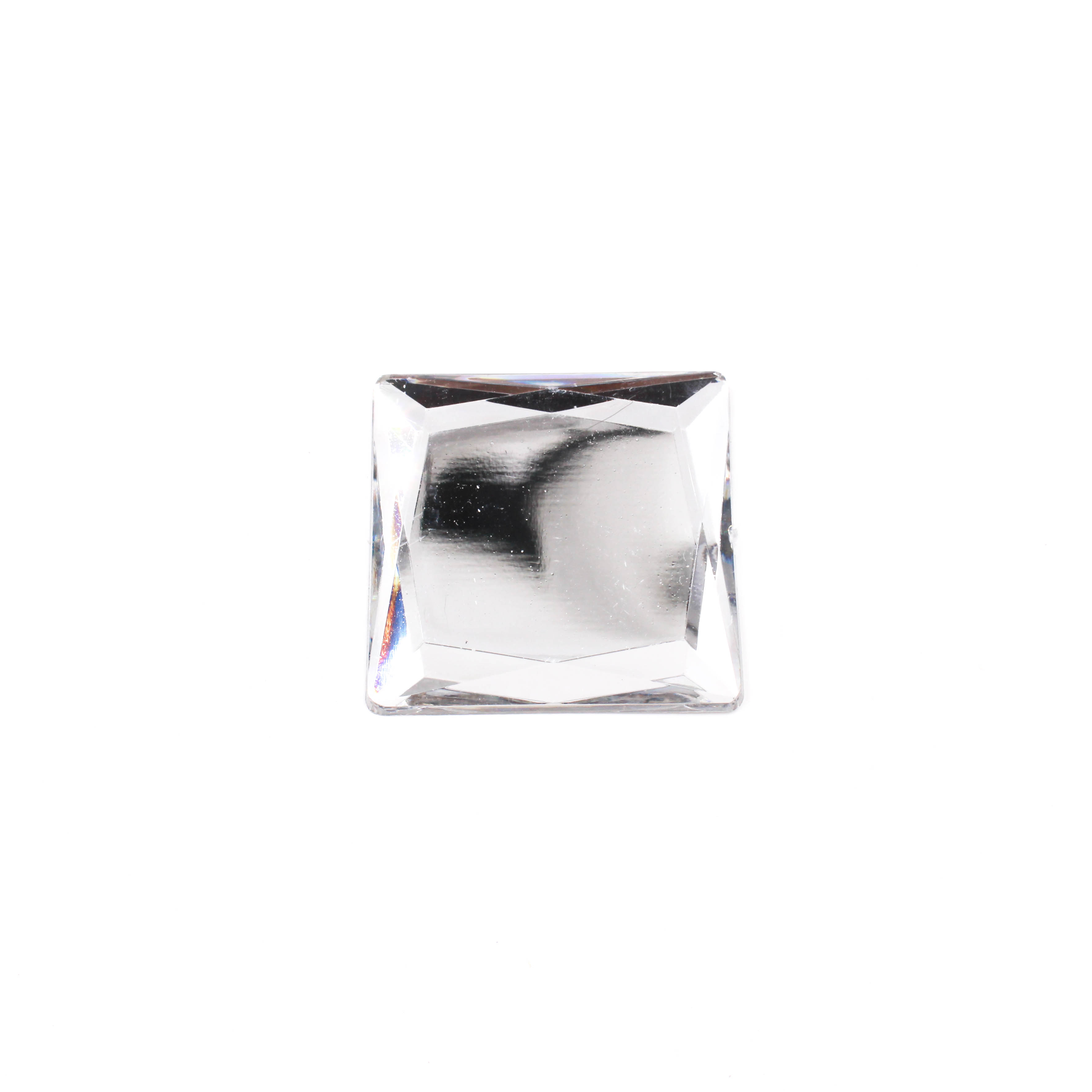 Encontraproduto.com.br - CHATON PARA COLAGEM QUADRADO ESPELHADO 40X40MM EM ACRILICO COM 66 PEÇAS