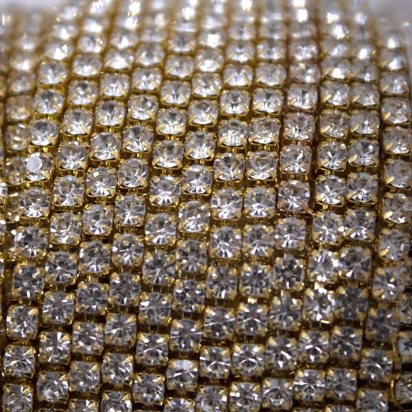 Encontraproduto.com.br - CORRENTE DE STRASS JUNTA SS14 EM VIDRO COM 25 METROS