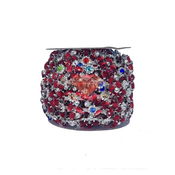 Encontraproduto.com.br - CORRENTE - STRASS EM METRO FLOR 9.1 METROS