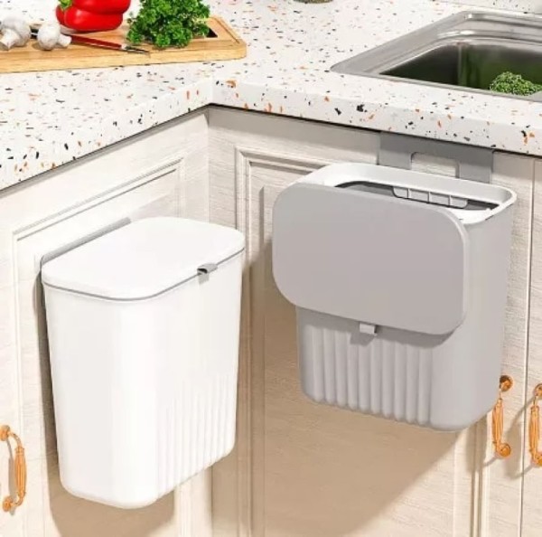 Encontraproduto.com.br - Lixeira Suspensa Inovação com Tampa Capacidade para 09 Litros para Cozinha Instalação em Portas e Gavetas Sem Furos