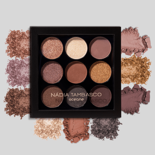 Encontraproduto.com.br - Kit Paleta de Sombras To Go Basic + Brilho Labial Obsession Nádia Tambasco By Océane (2 Produtos)