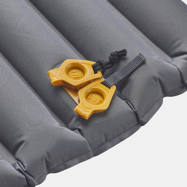 Encontraproduto.com.br - Colchão Inflável de Trekking - MT500 Air Isolante XL -195 x 60 cm - 1 pessoa