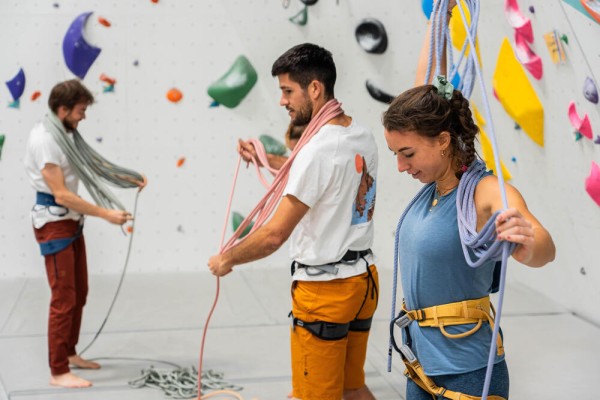 Encontraproduto.com.br - Cadeirinha de Escalada e Alpinismo Klimb
