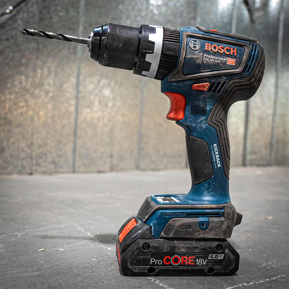Encontraproduto.com.br - Furadeira e parafusadeira Bosch GSB 18V-90C, BRUSHLESS, 18V