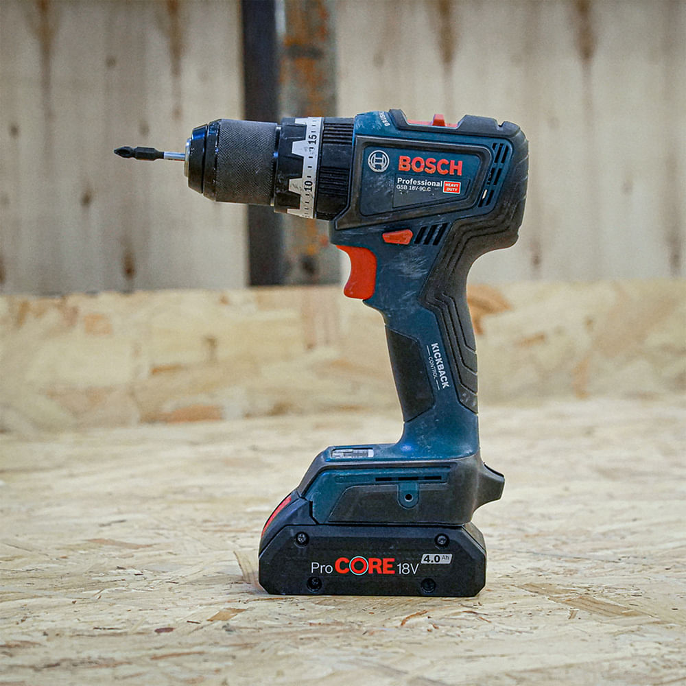 Encontraproduto.com.br - Furadeira e parafusadeira Bosch GSB 18V-90C, BRUSHLESS, 18V