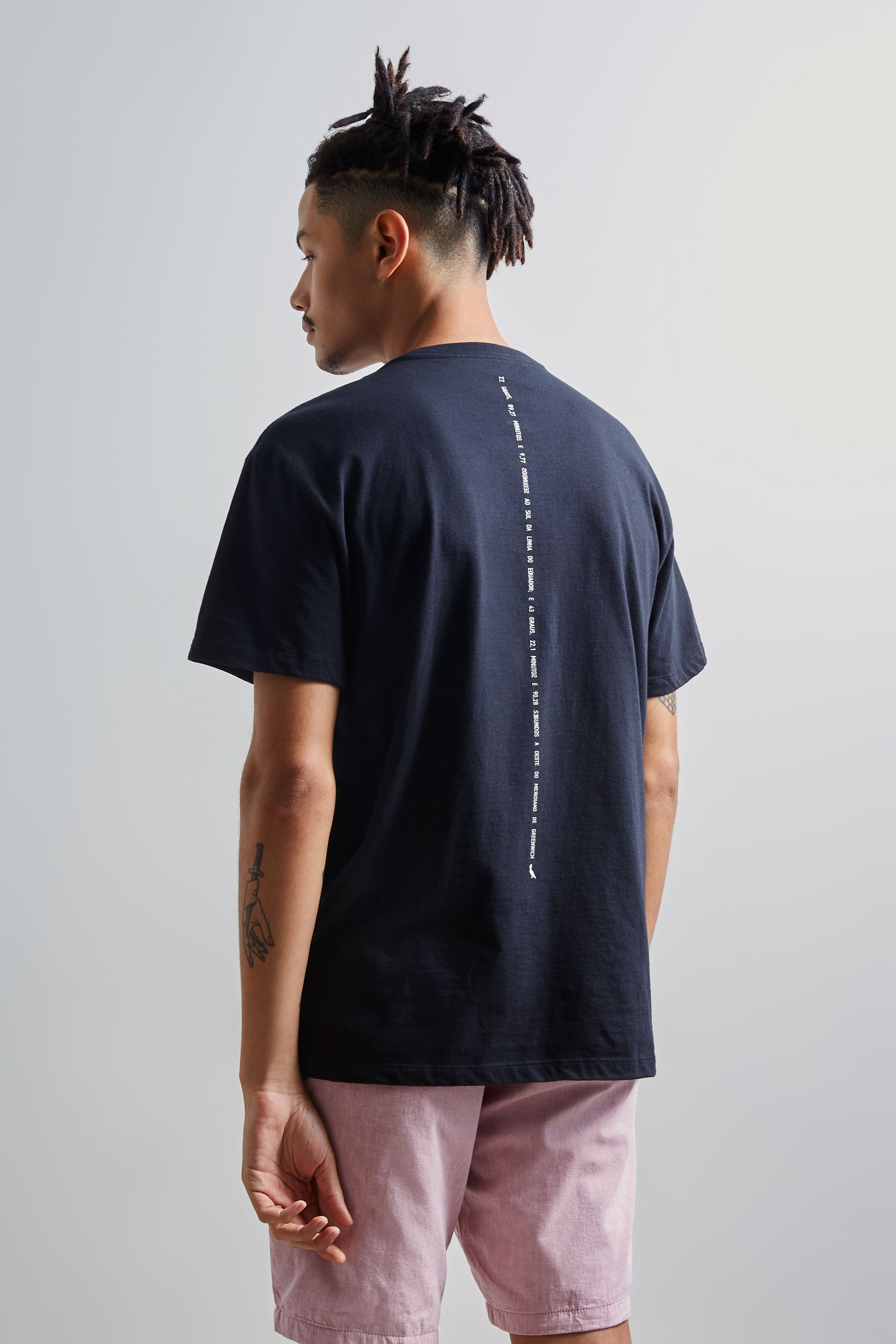 Encontraproduto.com.br - CAMISETA ESTAMPADA FITA RESERVA VERÃO 19