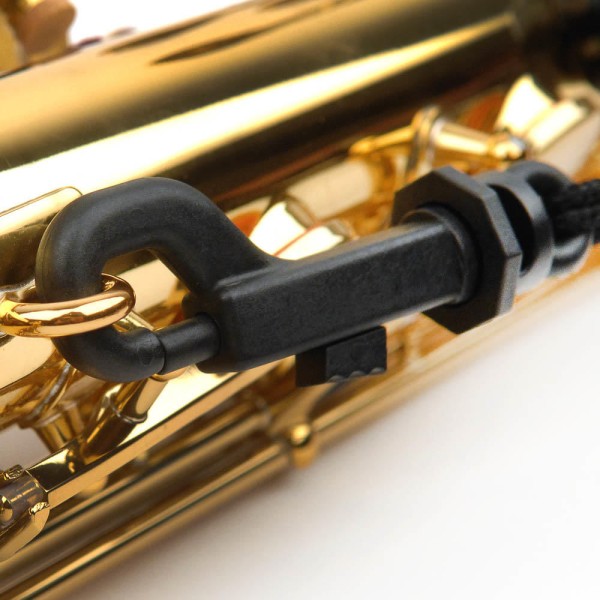 Encontraproduto.com.br - Correia Para Sax Alto/Soprano Preta Com Pad/Trava DAddario SJA18
