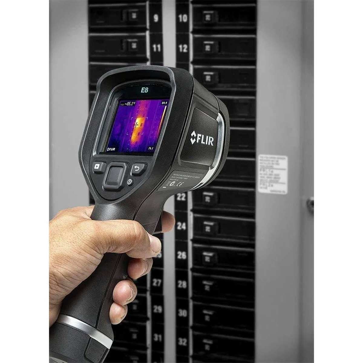 Encontraproduto.com.br - Câmera de Infravermelho Flir E8-XT com MSX® e Wi-Fi