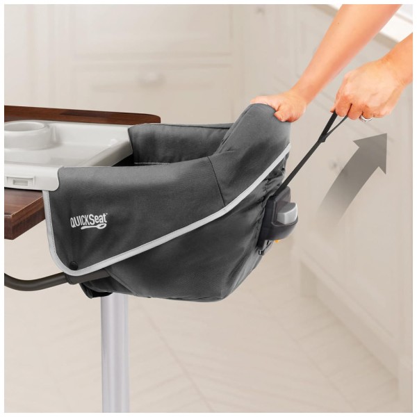 Encontraproduto.com.br - Cadeira de Alimentação Portátil com Encaixe em Mesa e Bandeja, Chicco, Preto