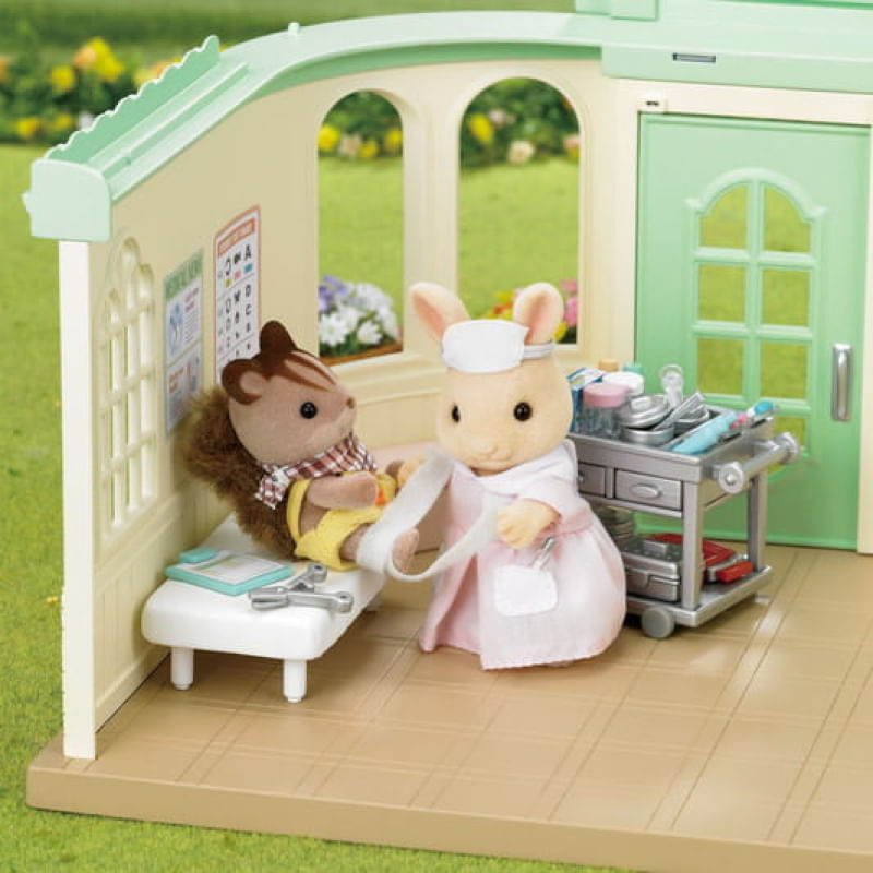 Encontraproduto.com.br - Sylvanian Families - Enfermeira do Campo - Epoch Magia