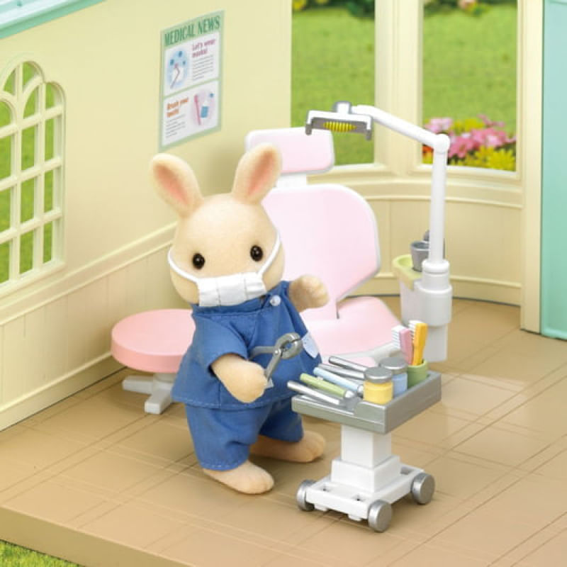 Encontraproduto.com.br - Sylvanian Families - Dentista do Campo - Epoch Magia