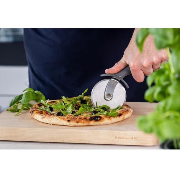 Encontraproduto.com.br - Cortador de Pizza Profissional Lâmina Inox Cinza KitchenAid