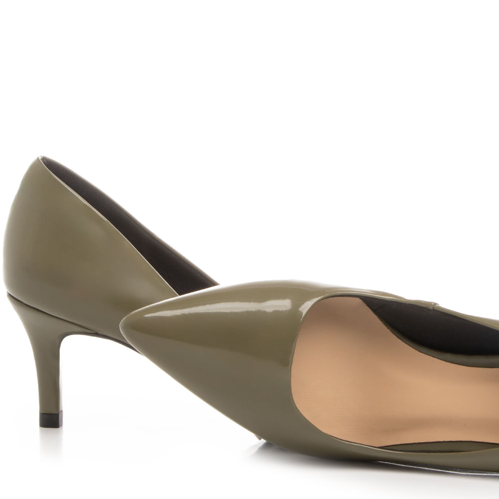 Encontraproduto.com.br - Scarpin Verde Verniz Salto Fino Médio