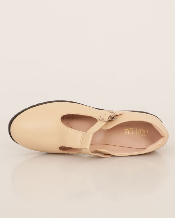 Encontraproduto.com.br - Sapato Boneca Com Fivela Bege