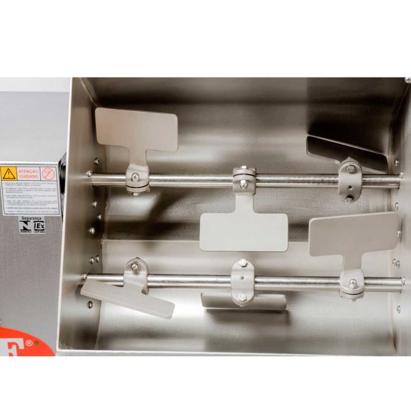 Encontraproduto.com.br - Misturadeira de Carne Aço Inox M-60 com 2 eixos CAF Trifásica