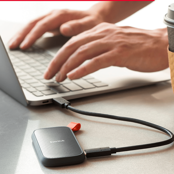 Encontraproduto.com.br - SSD Portátil SanDisk 1TB 800mb/s Externo USB (SDSSDE30-1T00-G26)