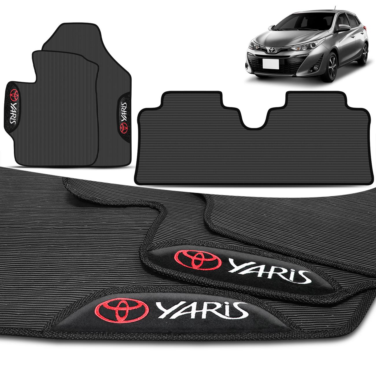Jogo Tapete PVC Yaris 2018 2019 2020 2021 2022 2023 2024 2025 Logo Bordada 3 Peças