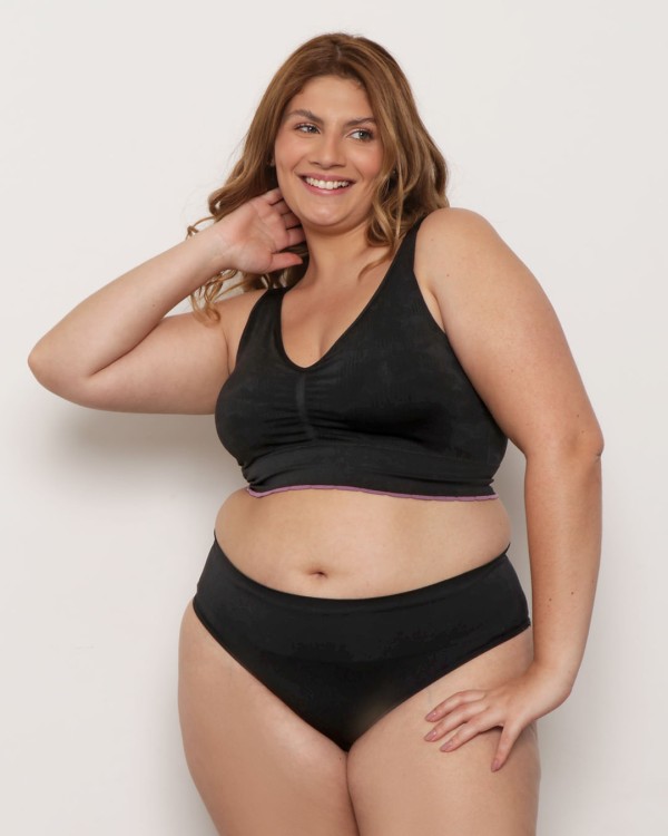 Encontraproduto.com.br - Sutiã Top Plus Size Feminino Zee Rucci Com Bojo Detalhe Franzido Preto