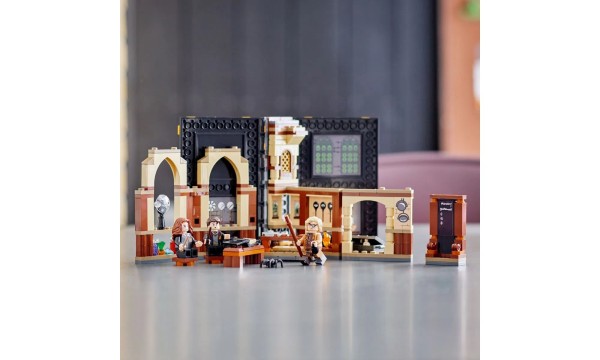 Encontraproduto.com.br - Momento Hogwarts™: Aula de Defesa LEGO DO BRASIL