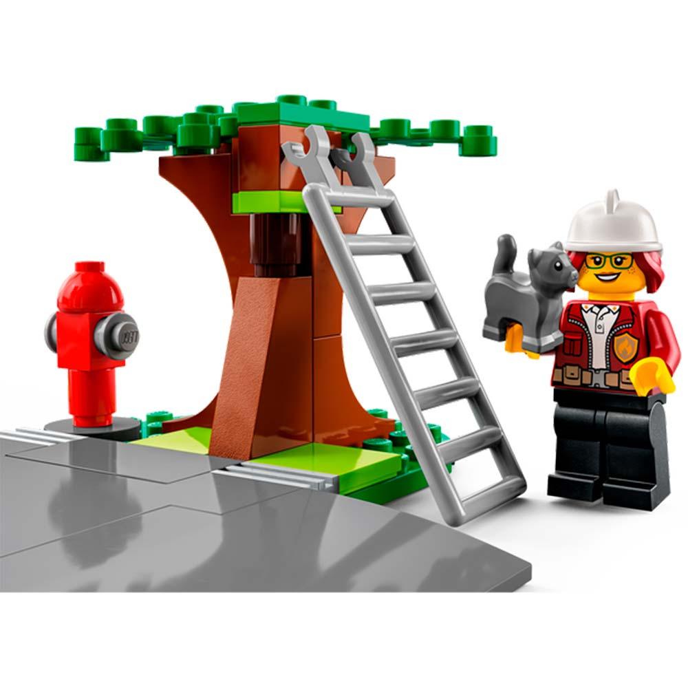 Encontraproduto.com.br - LEGO City - Fire Station - 60320