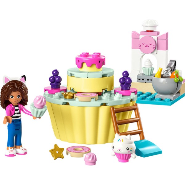 Encontraproduto.com.br - LEGO Set Gabbys Dollhouse 10785 Cozinha Divertida com o Bolinho 58 peças
