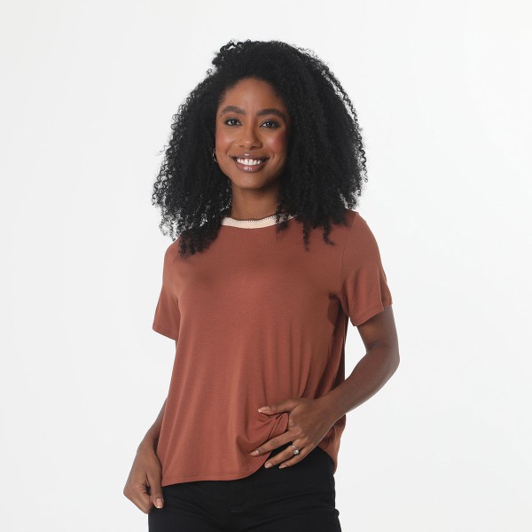 Blusa Manga Curta Retilinea Liso Marrom - Urbano
